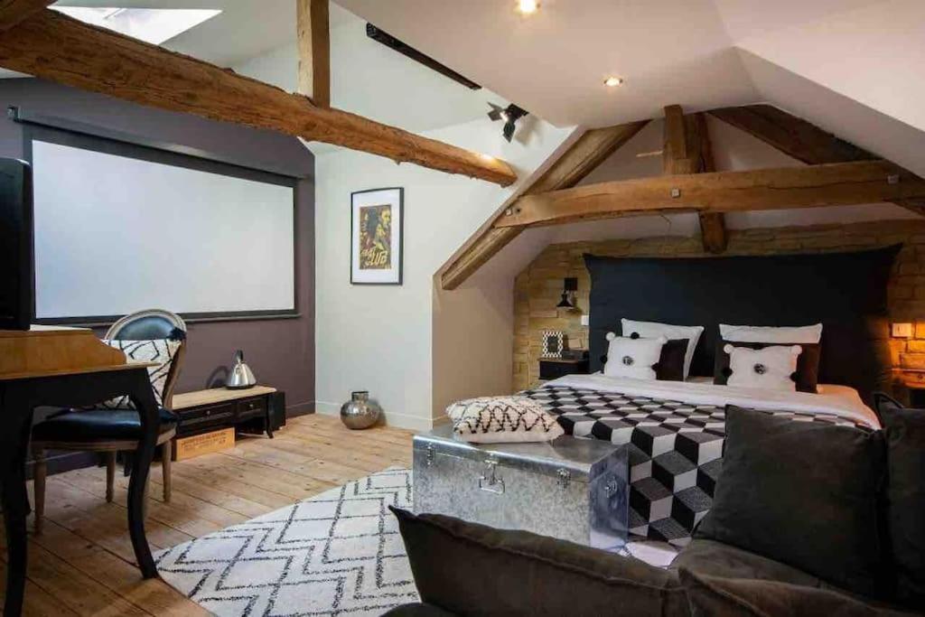 Апартаменти Le Loft Des Hospices : Centre/Parking/Vueriviere Бон Екстер'єр фото